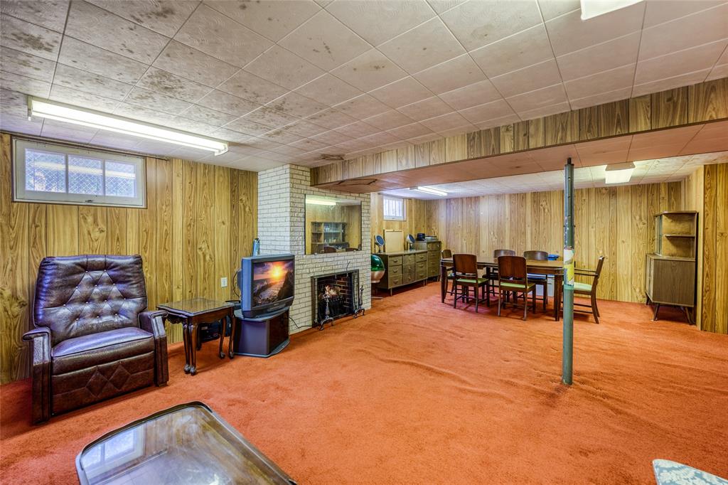 516 HOLLYWOOD Place, Sarnia, Ontario, Canada