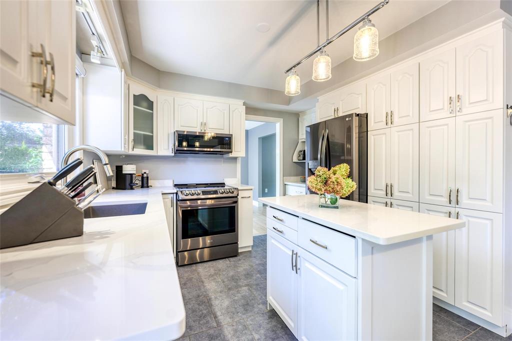 1844 WESTGROVE Drive, Sarnia, Ontario, Canada