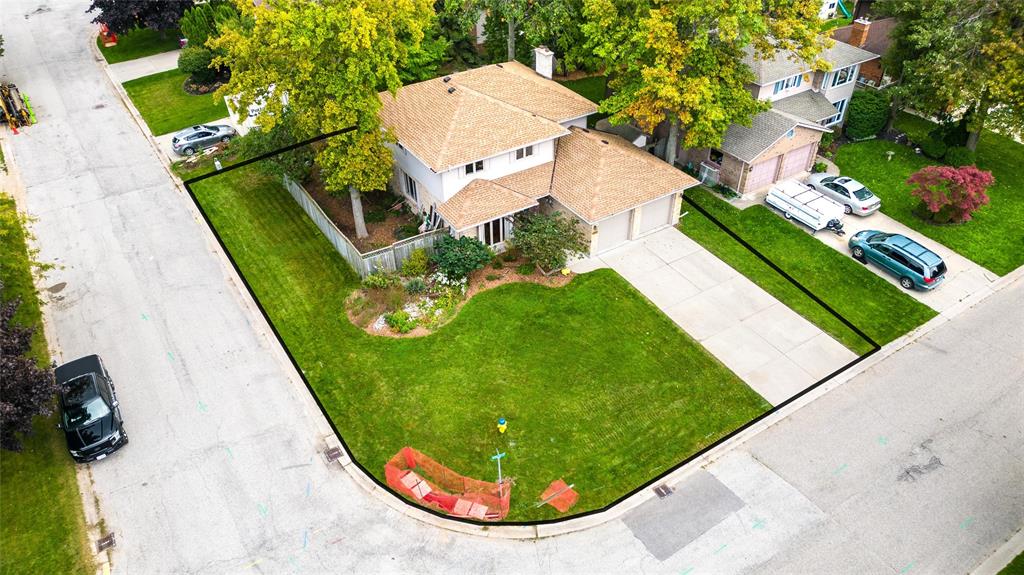 2377 SCHAFER Court, Sarnia, Ontario, Canada photo 3