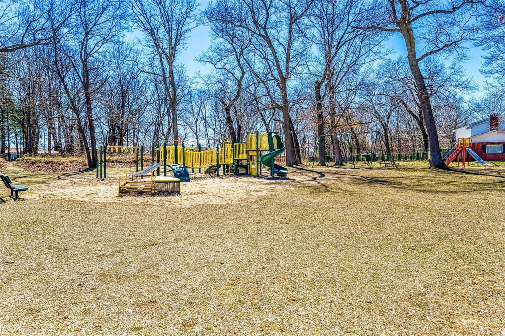 1971 LAKESHORE Road, Sarnia, Ontario, Canada photo 46