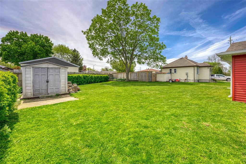 1335 BLACKWELL Road, Sarnia, Ontario, Canada photo 10