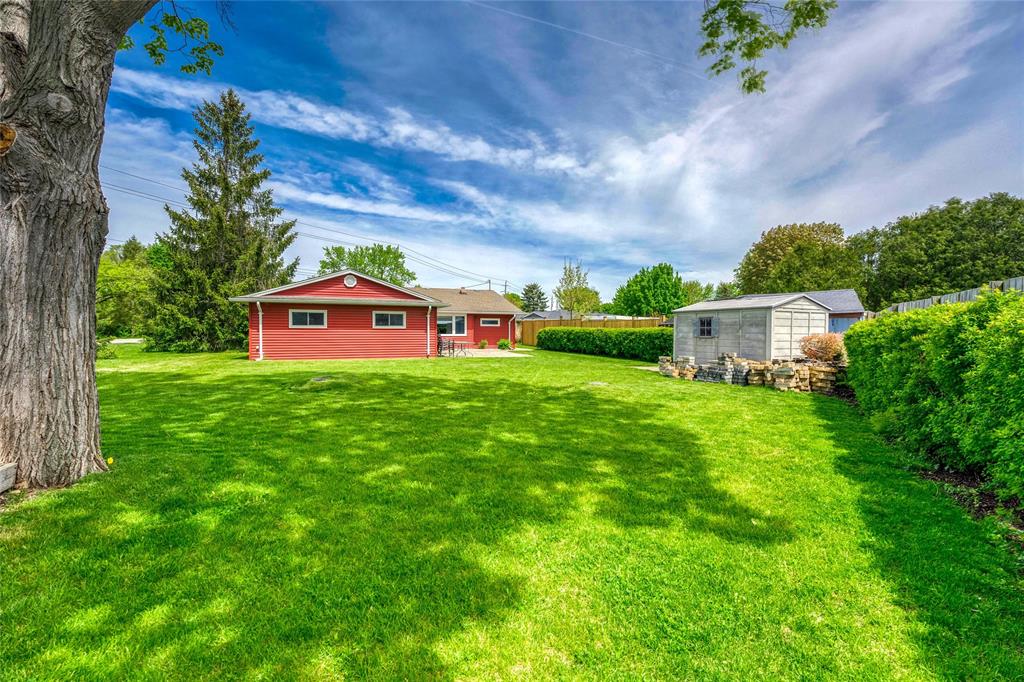 1335 BLACKWELL Road, Sarnia, Ontario, Canada photo 12