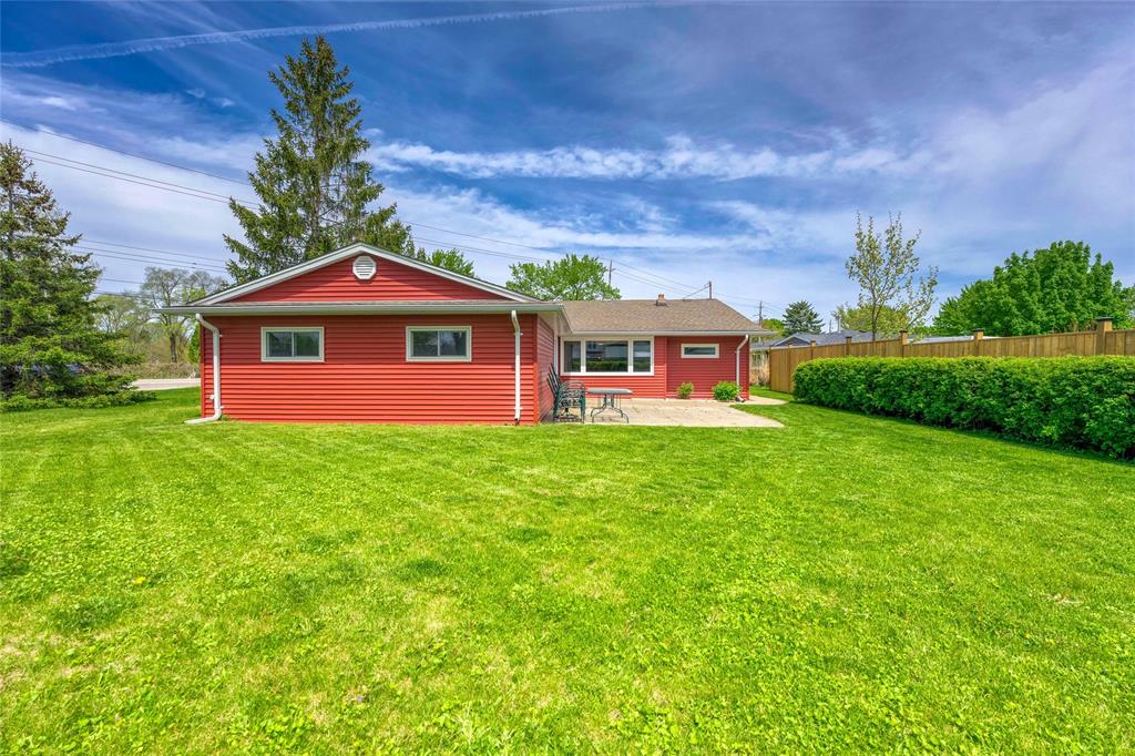 1335 BLACKWELL Road, Sarnia, Ontario, Canada photo 14