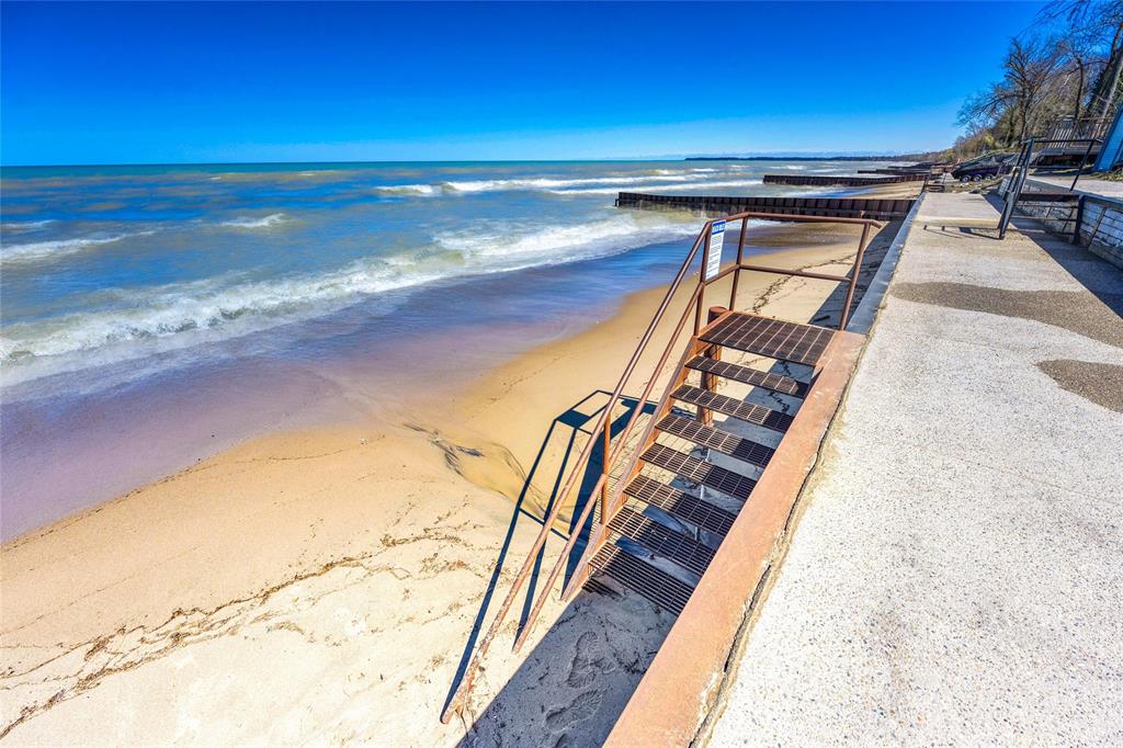 3228 DEVONSHIRE Road, Sarnia, Ontario, Canada
