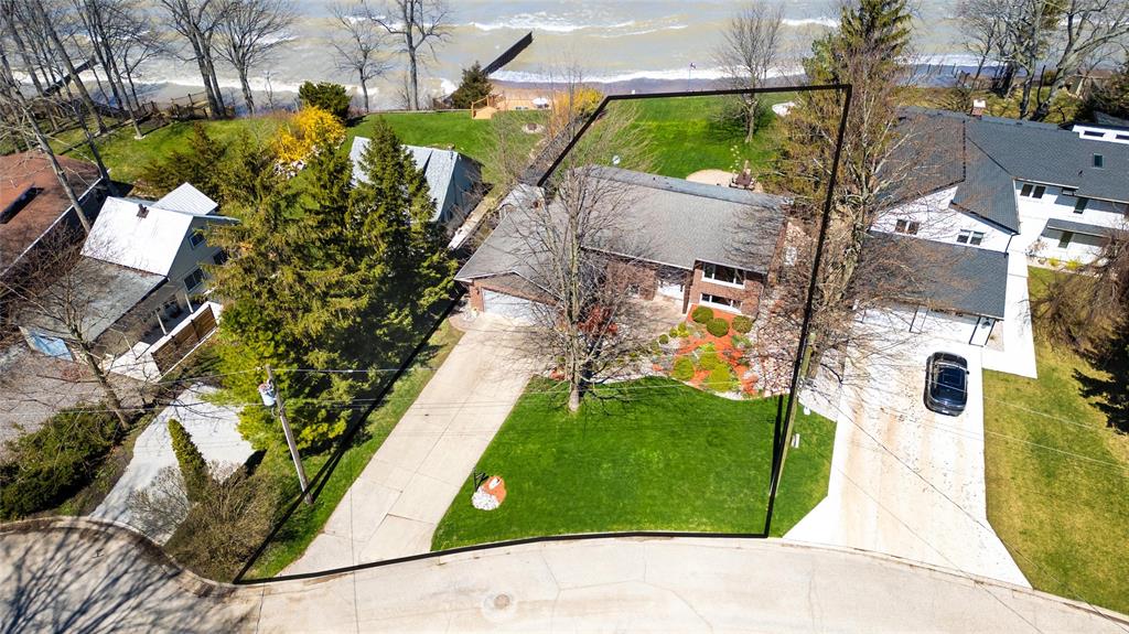 3228 DEVONSHIRE Road, Sarnia, Ontario, Canada