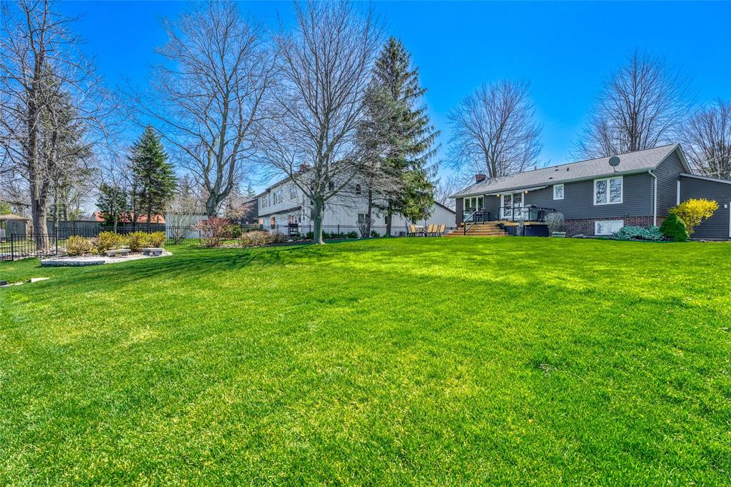 3228 DEVONSHIRE Road, Sarnia, Ontario, Canada