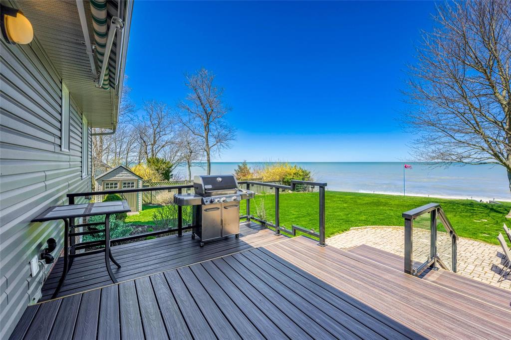3228 DEVONSHIRE Road, Sarnia, Ontario, Canada