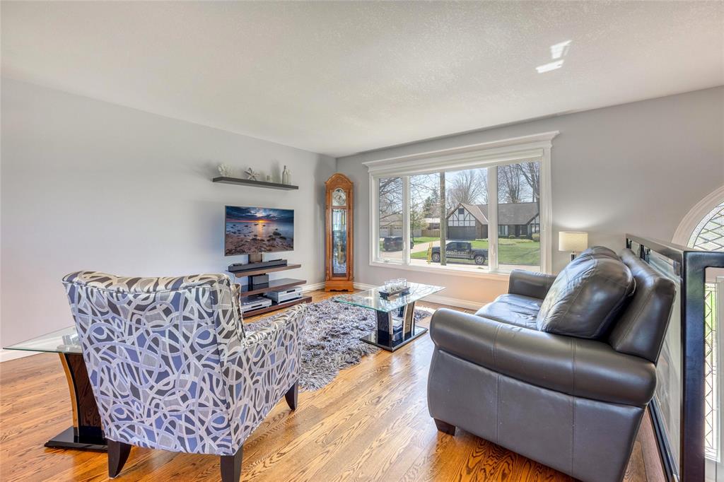 3228 DEVONSHIRE Road, Sarnia, Ontario, Canada