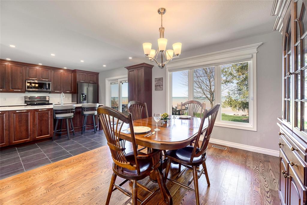 3228 DEVONSHIRE Road, Sarnia, Ontario, Canada