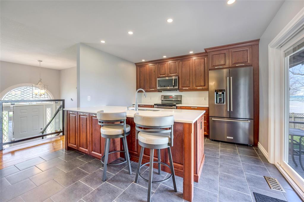 3228 DEVONSHIRE Road, Sarnia, Ontario, Canada