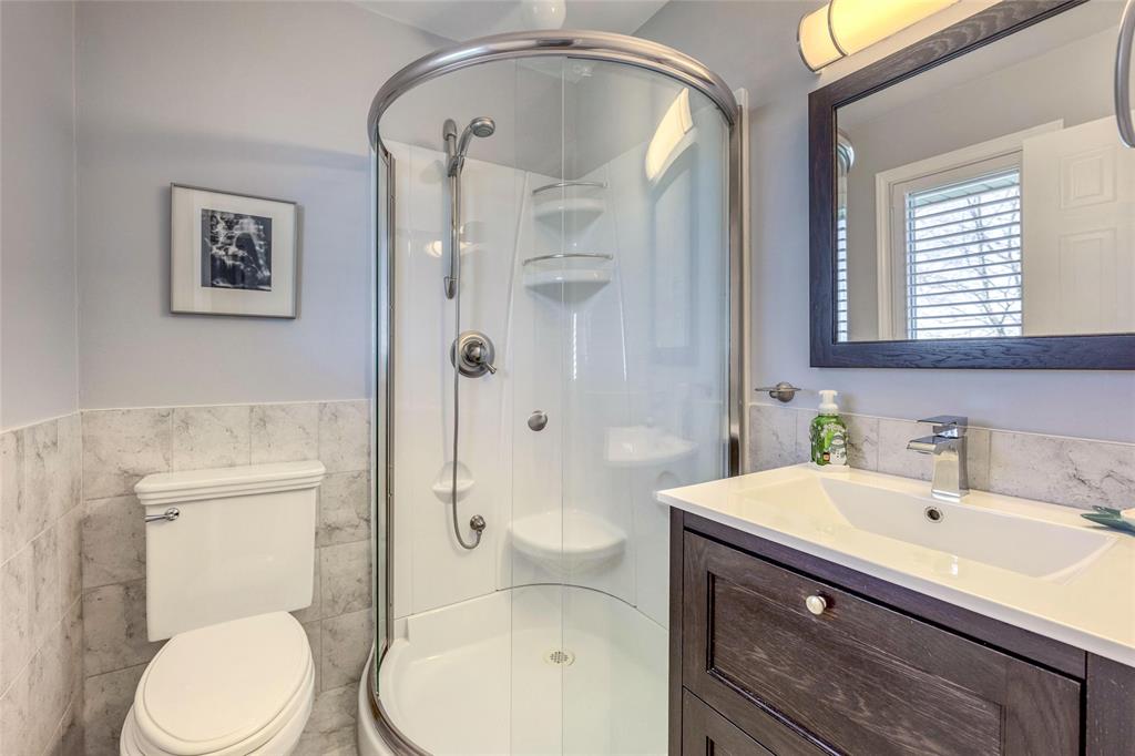 3228 DEVONSHIRE Road, Sarnia, Ontario, Canada
