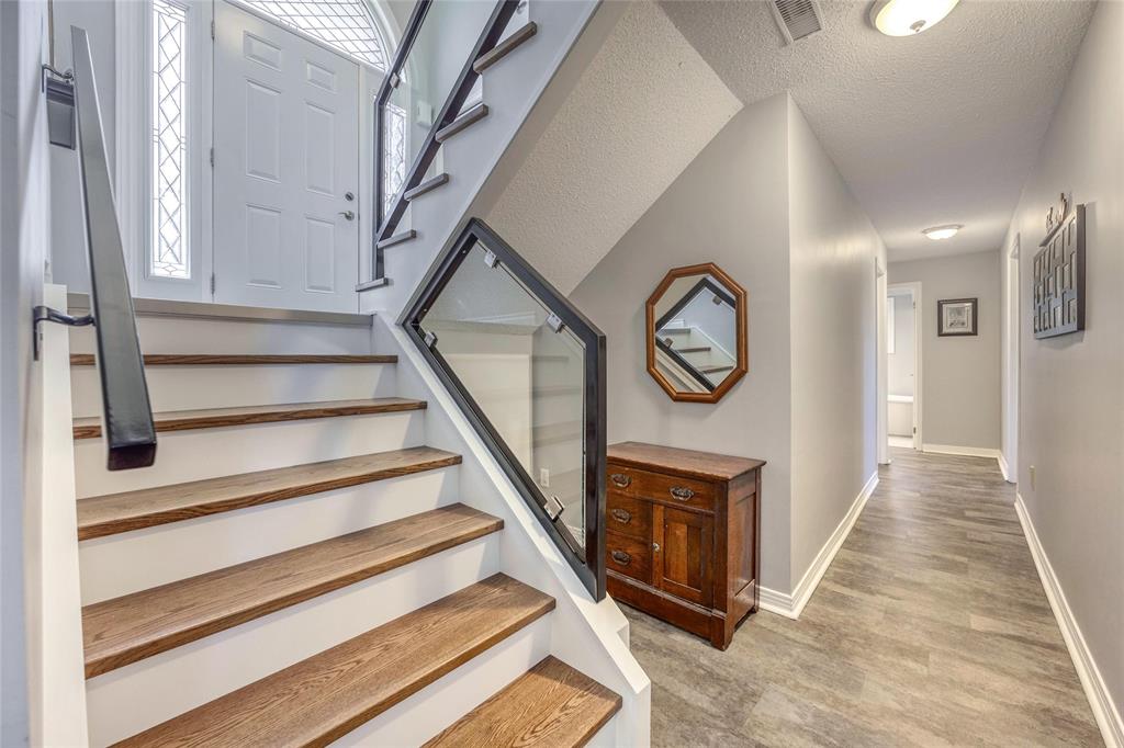 3228 DEVONSHIRE Road, Sarnia, Ontario, Canada