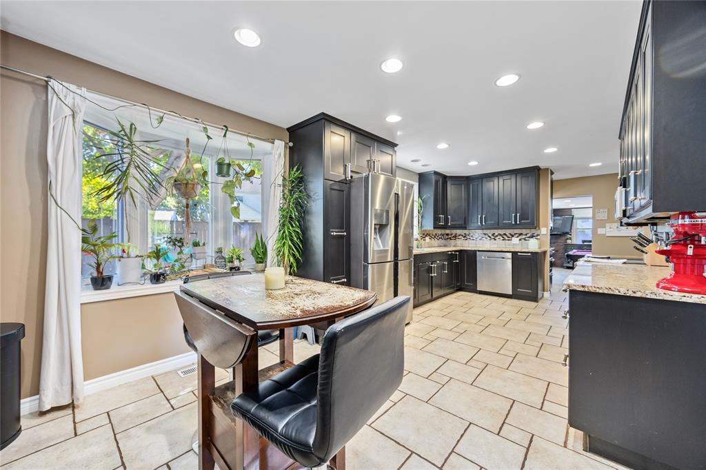 545 HIGHBURY Park, Sarnia, Ontario, Canada photo 9