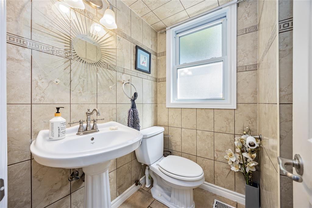 545 HIGHBURY Park, Sarnia, Ontario, Canada photo 14