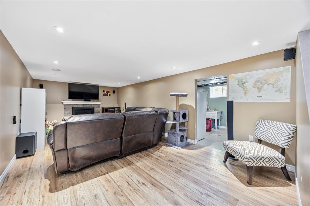 545 HIGHBURY Park, Sarnia, Ontario, Canada photo 29