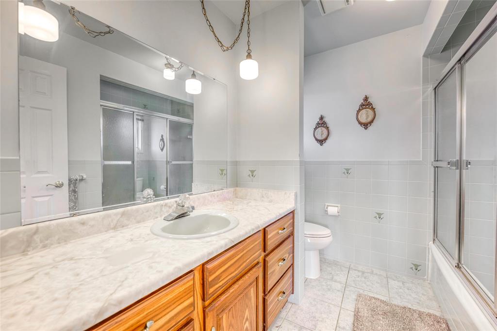 402 TWIN LAKES Drive, Sarnia, Ontario, Canada photo 30