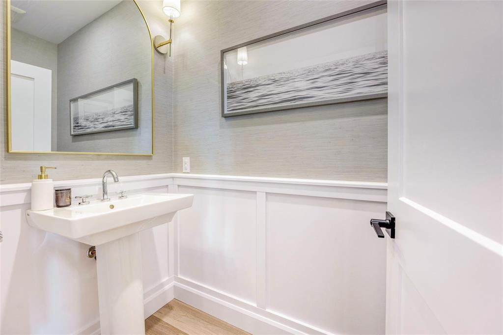 3613 QUEEN Street, Sarnia, Ontario, Canada photo 32