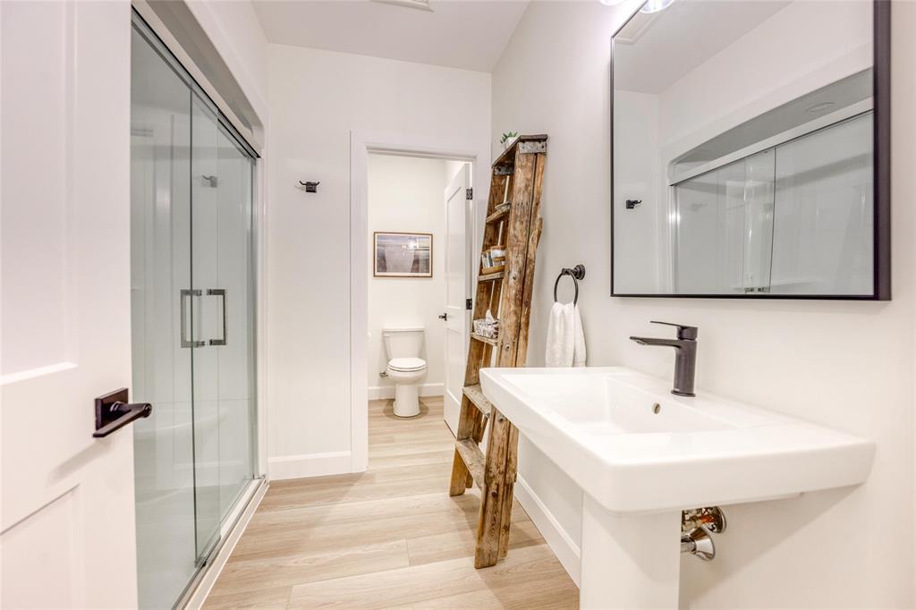 3613 QUEEN Street, Sarnia, Ontario, Canada photo 44