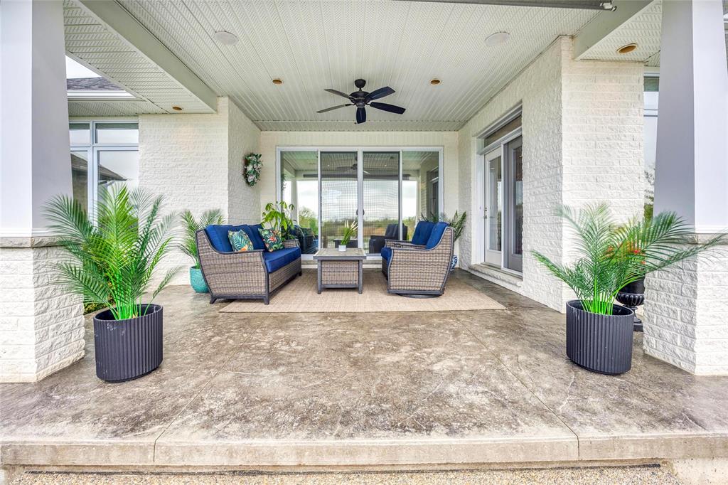 613 DORAL Close, Sarnia, Ontario, Canada photo 12