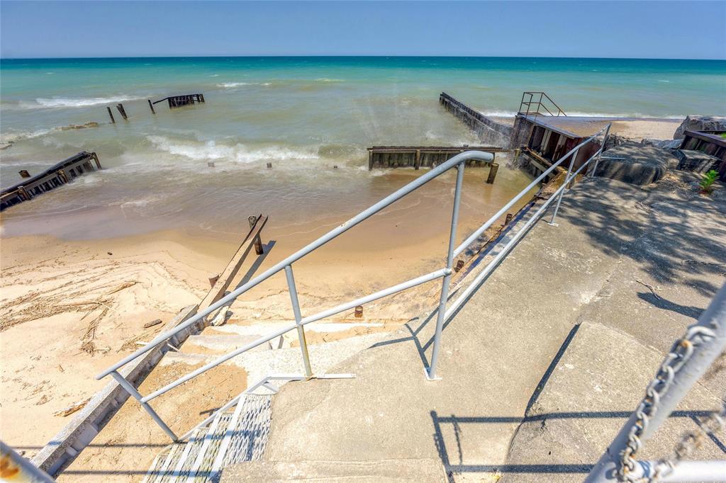 2088 LAKESHORE Road, Sarnia, Ontario, Canada photo 17