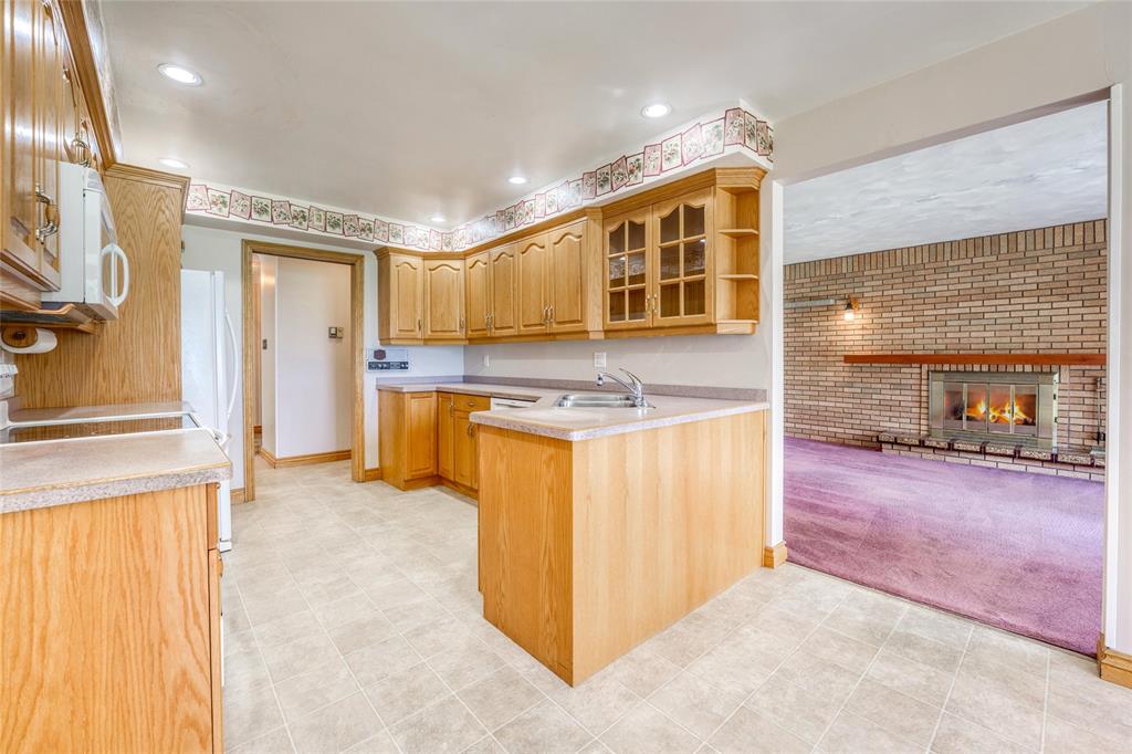 2088 LAKESHORE Road, Sarnia, Ontario, Canada photo 25