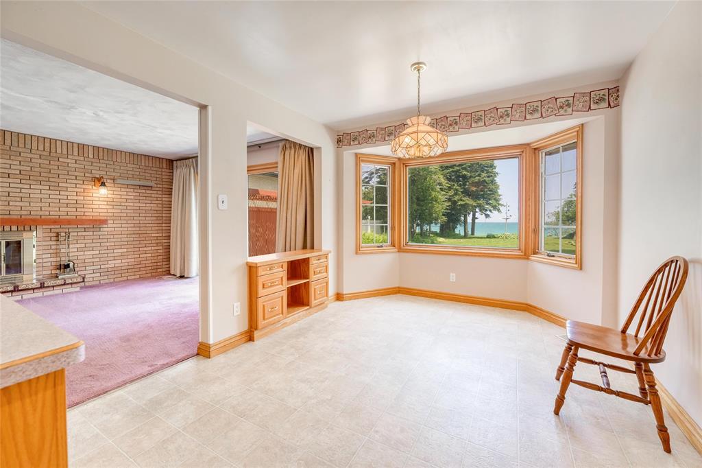 2088 LAKESHORE Road, Sarnia, Ontario, Canada photo 28