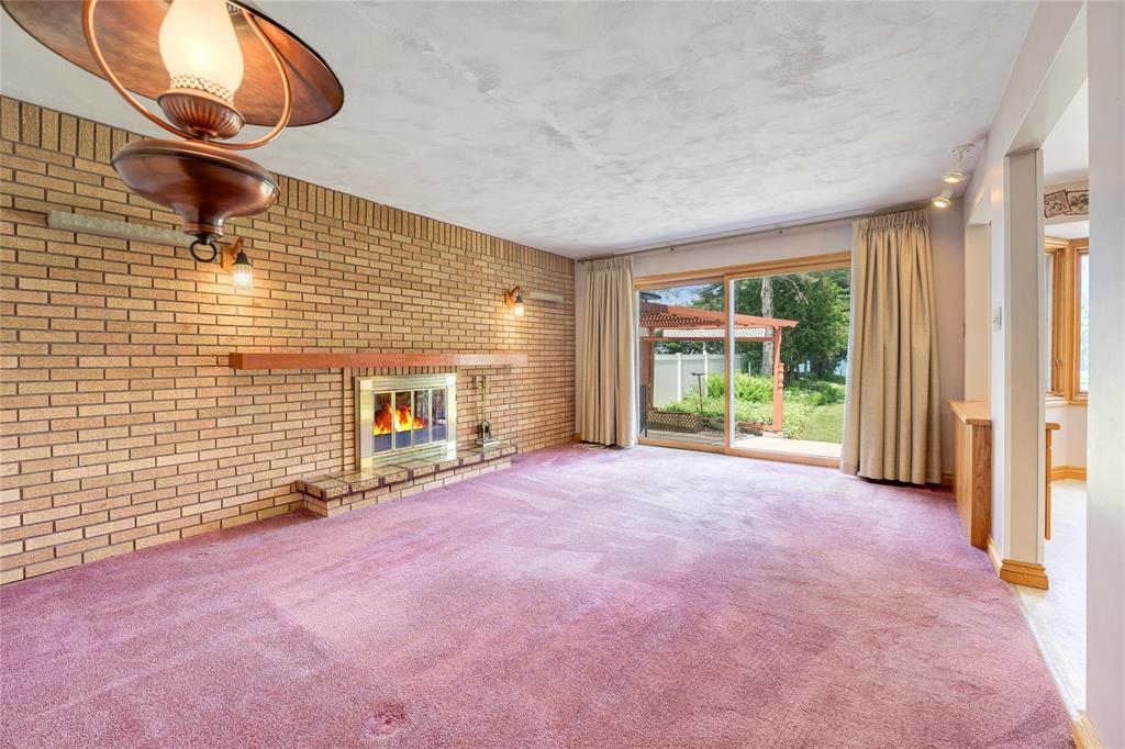 2088 LAKESHORE Road, Sarnia, Ontario, Canada photo 30