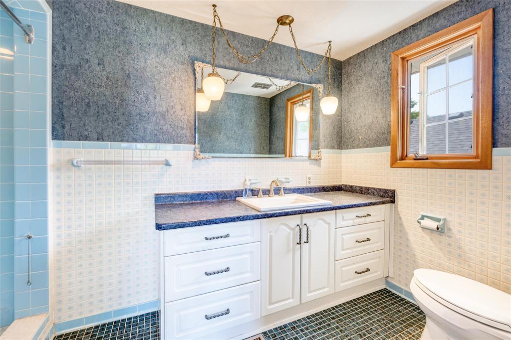 2088 LAKESHORE Road, Sarnia, Ontario, Canada photo 39