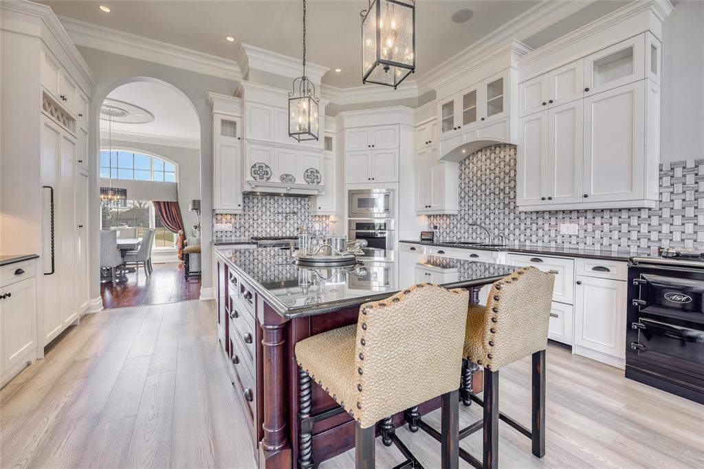 3698 EGREMONT Road, Plympton-Wyoming, Ontario, Canada photo 23