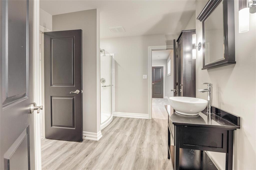 3698 EGREMONT Road, Plympton-Wyoming, Ontario, Canada photo 39