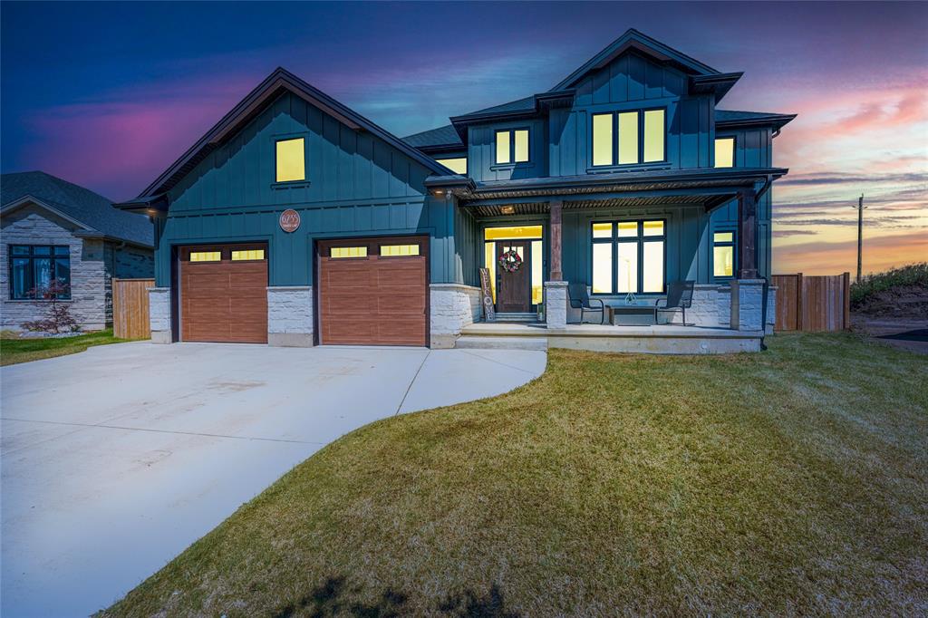 6735 SHAKER Lane, Plympton-Wyoming, Ontario, Canada photo 2