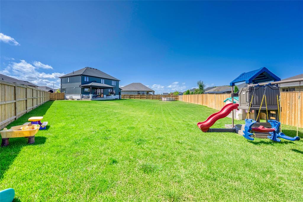 6735 SHAKER Lane, Plympton-Wyoming, Ontario, Canada photo 7