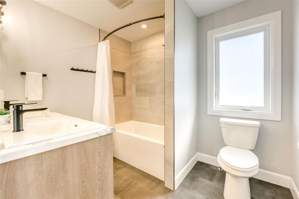 6735 SHAKER Lane, Plympton-Wyoming, Ontario, Canada photo 31