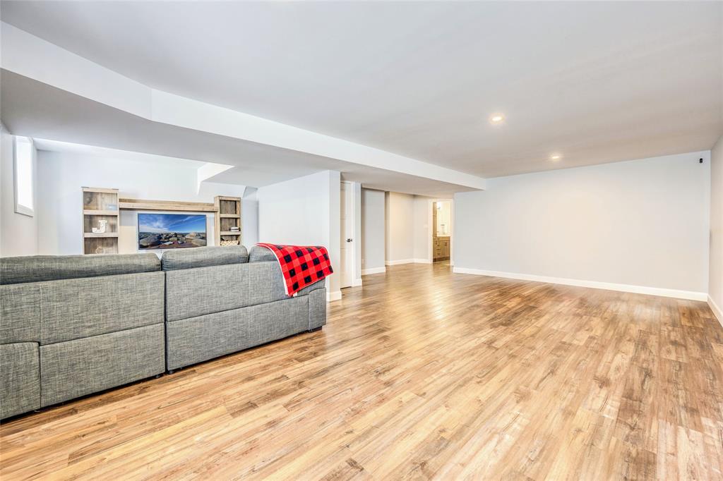 6735 SHAKER Lane, Plympton-Wyoming, Ontario, Canada photo 39