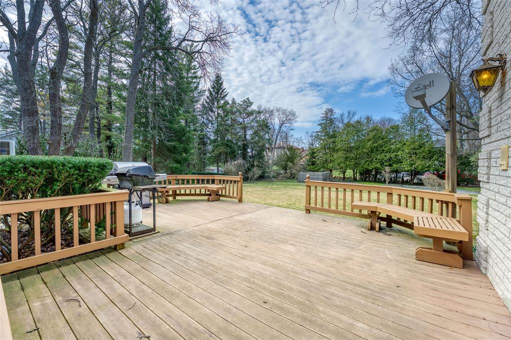 1268 Green Acres Road, Sarnia, Ontario, Canada photo 11