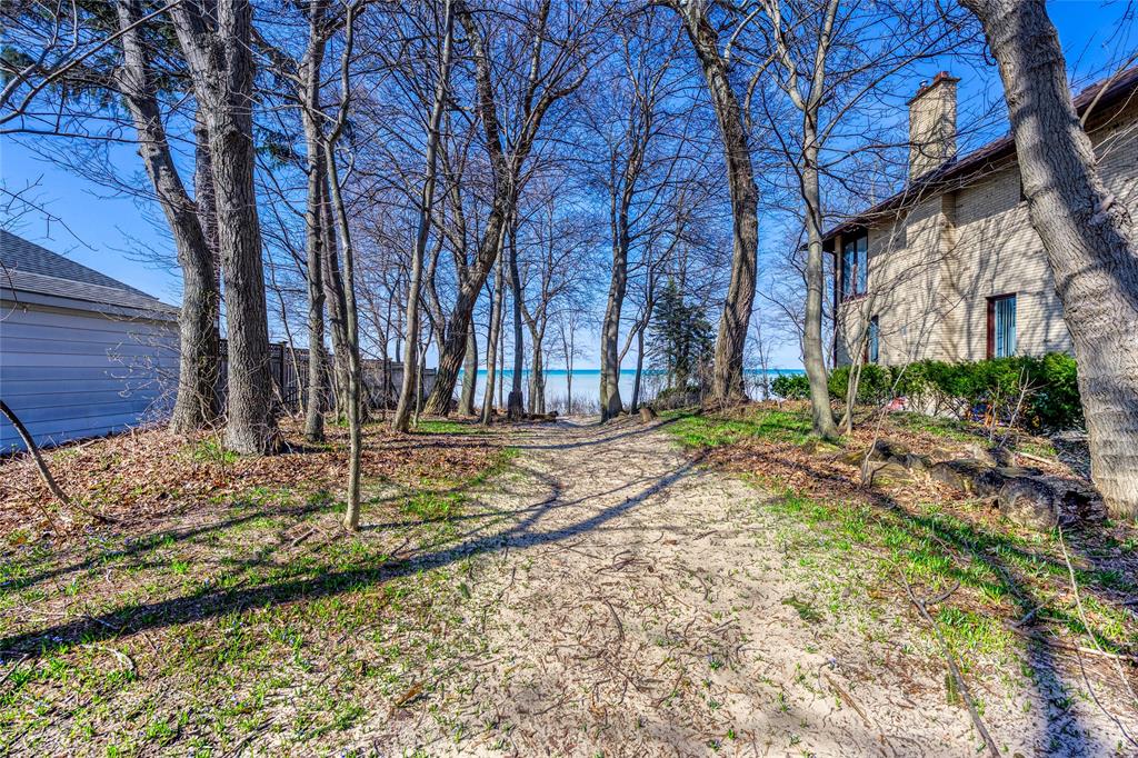 1268 Green Acres Road, Sarnia, Ontario, Canada photo 13