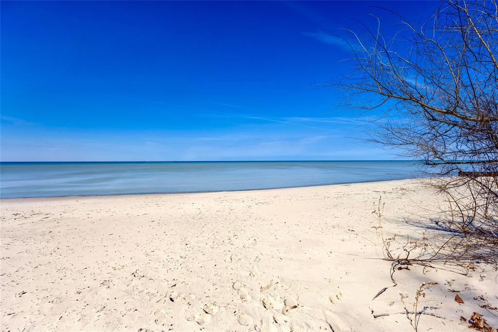 1268 Green Acres Road, Sarnia, Ontario, Canada photo 15