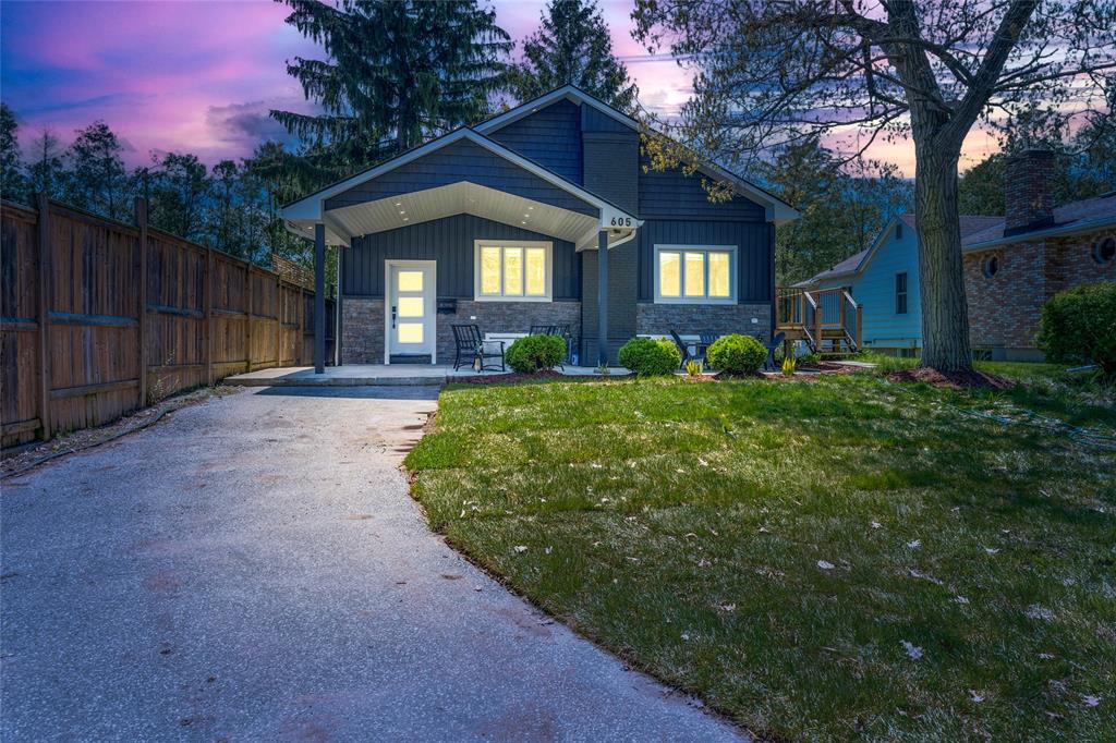 605 Lakeshore Road, Sarnia, Ontario, Canada photo 2