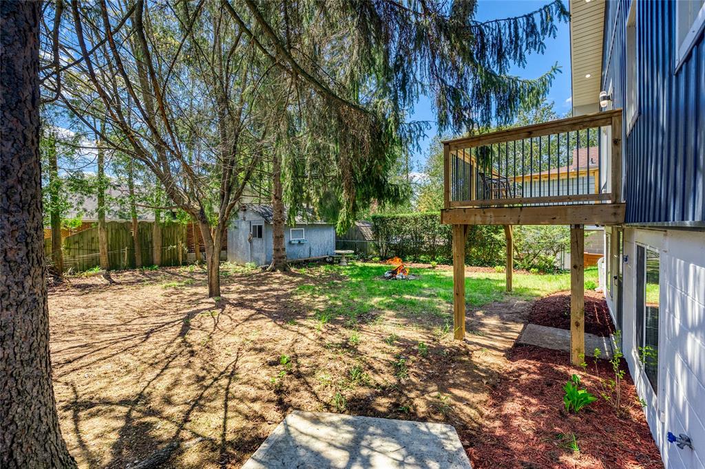 605 Lakeshore Road, Sarnia, Ontario, Canada photo 11