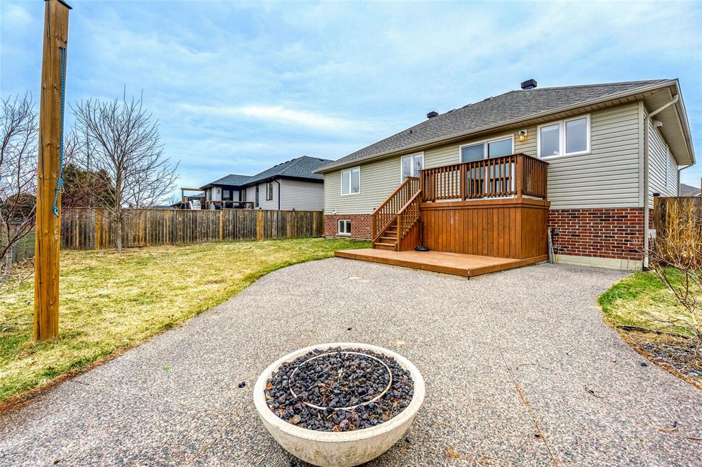 217 PAOLO Street, Sarnia, Ontario, Canada photo 8