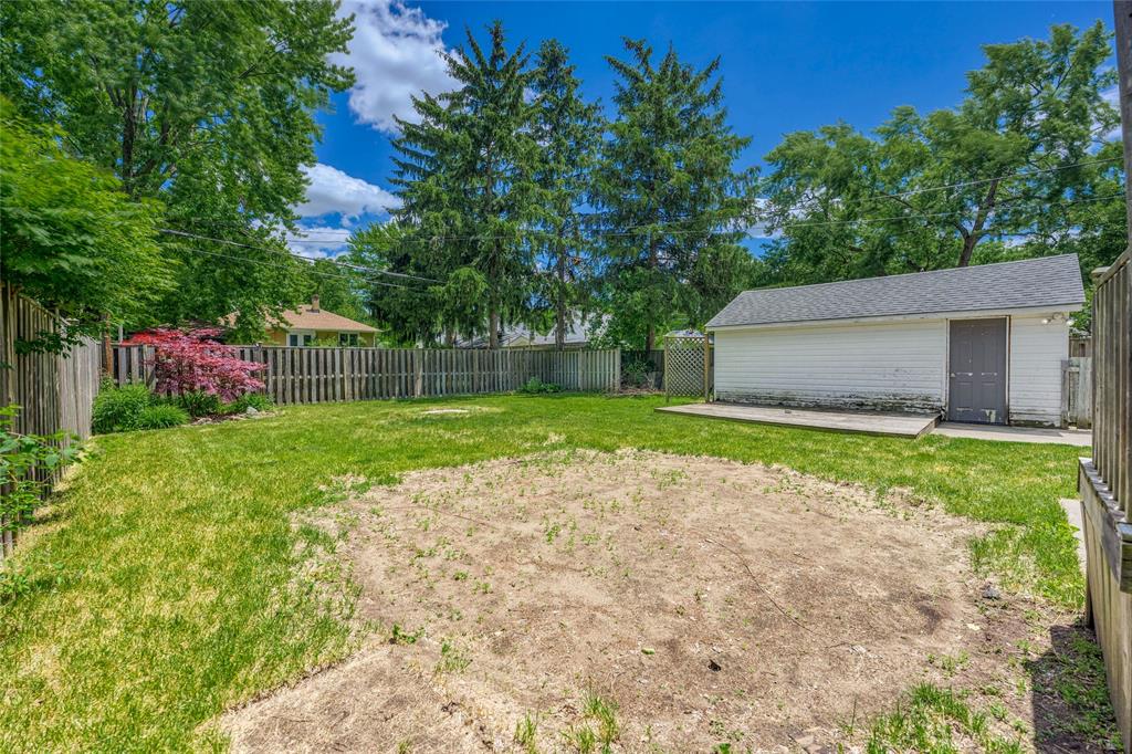 952 Woodland Avenue, Sarnia, Ontario, Canada photo 6