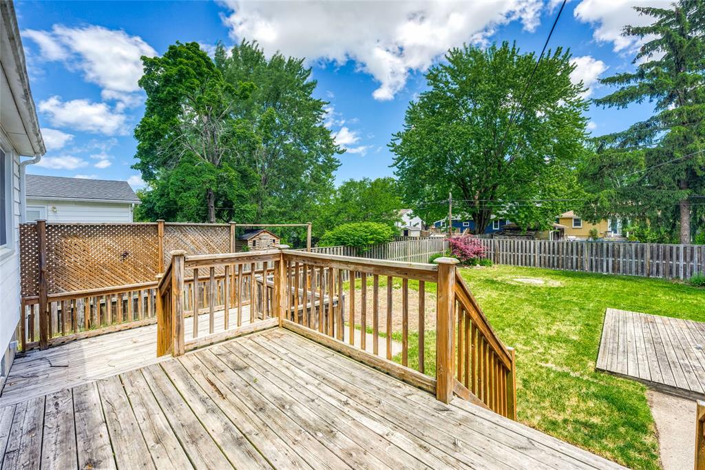 952 Woodland Avenue, Sarnia, Ontario, Canada photo 12