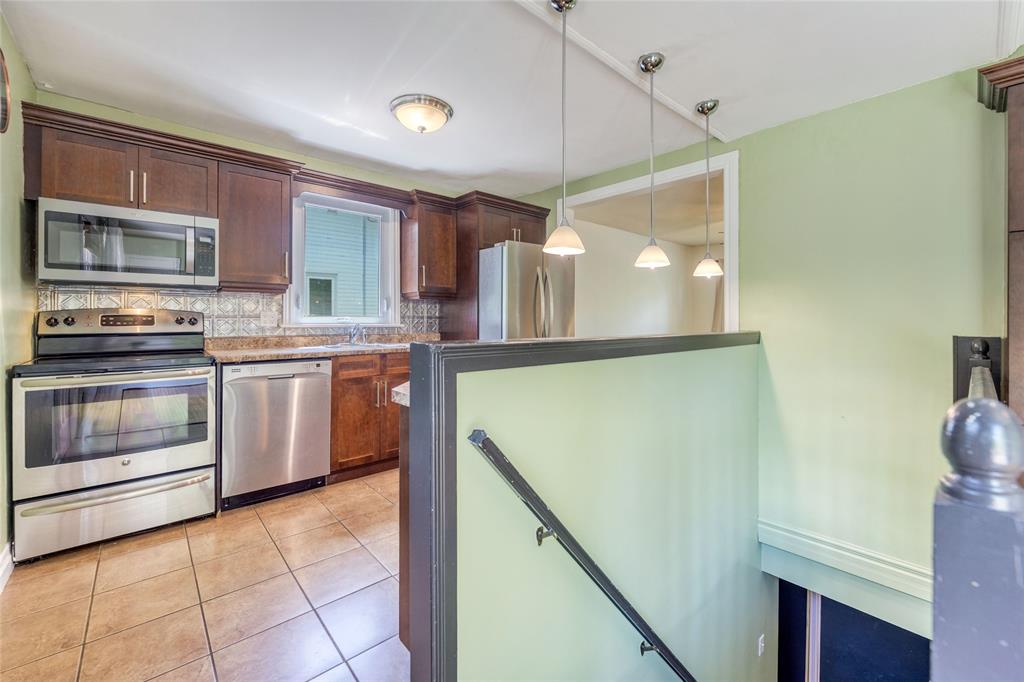 952 Woodland Avenue, Sarnia, Ontario, Canada photo 27