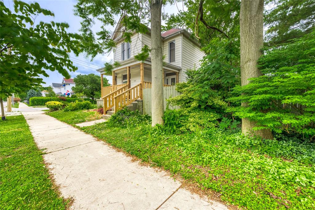215 TALFOURD Street, Sarnia, Ontario, Canada photo 3