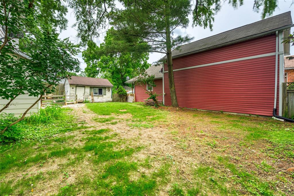 215 TALFOURD Street, Sarnia, Ontario, Canada photo 10