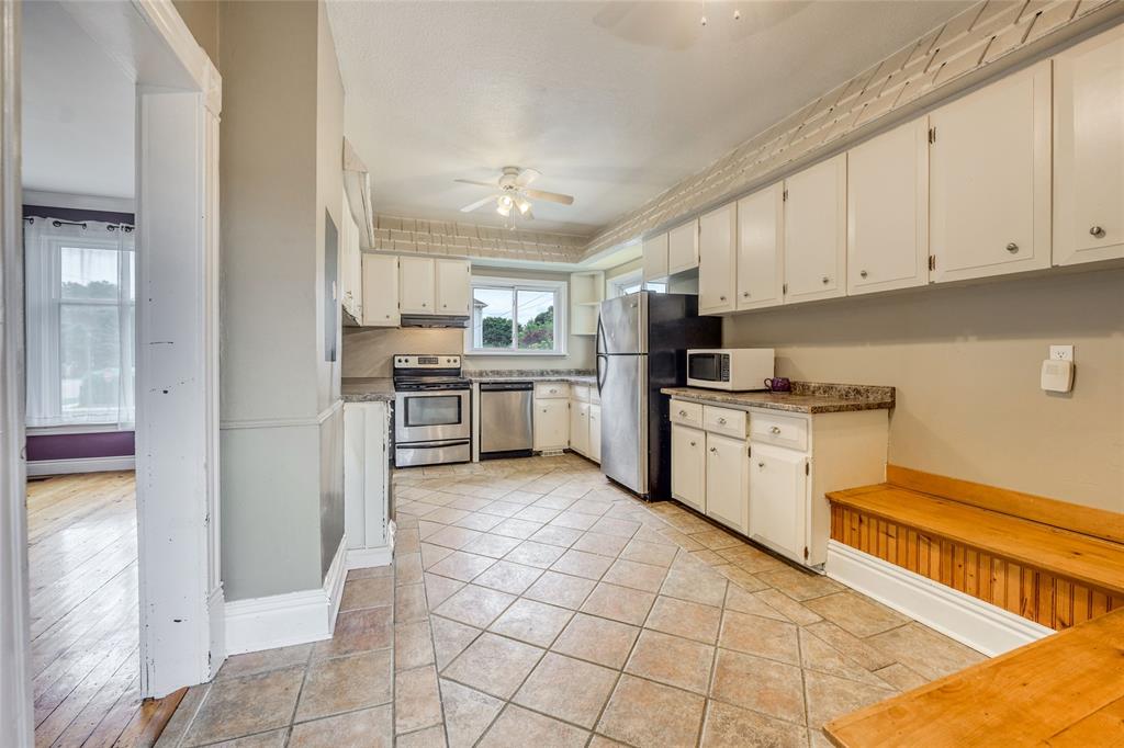 215 TALFOURD Street, Sarnia, Ontario, Canada photo 21