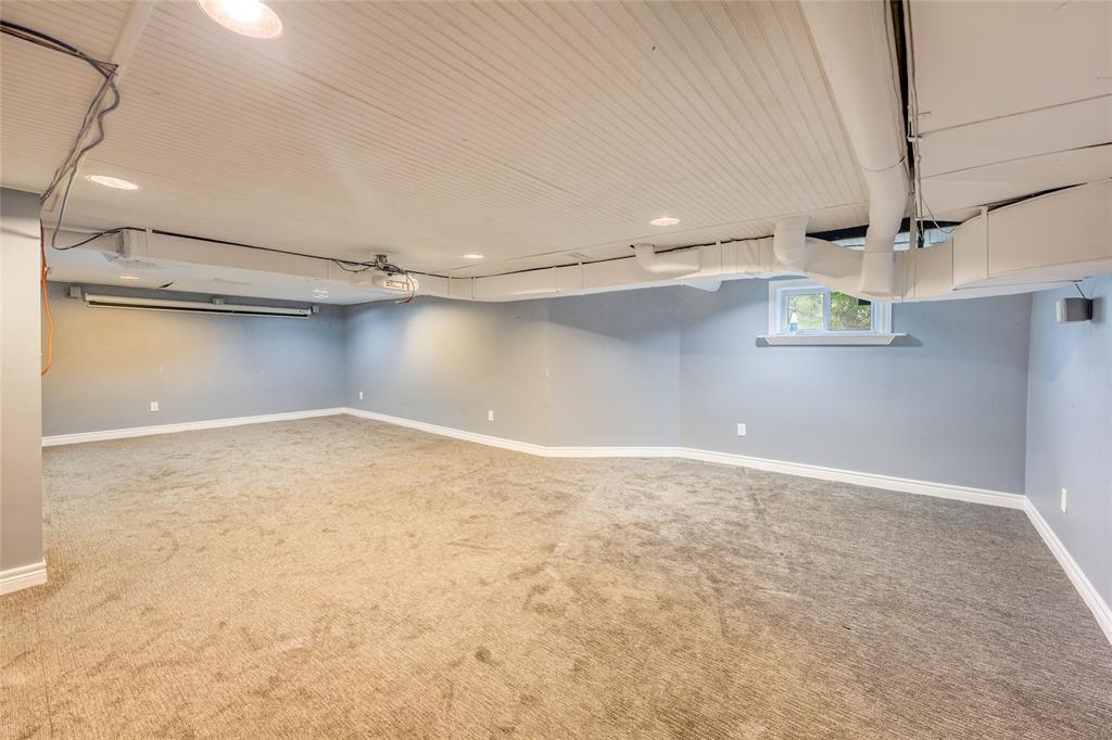 215 TALFOURD Street, Sarnia, Ontario, Canada photo 37