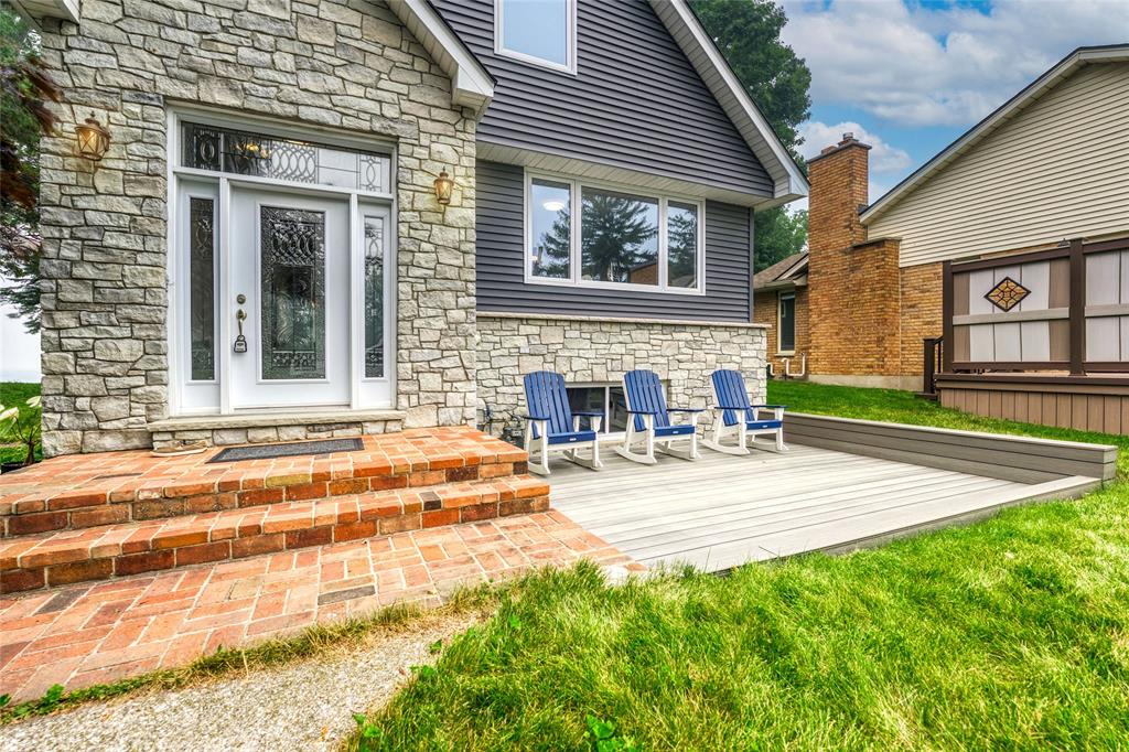 1110 BRAEMAR Lane, Sarnia, Ontario, Canada photo 4