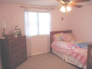 2442 LAKEFIELD CLOSE, Sarnia, Ontario, Canada