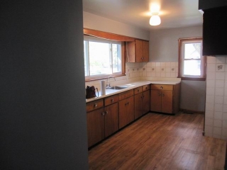 205 ARTHUR ST, Point Edward, Ontario, Canada